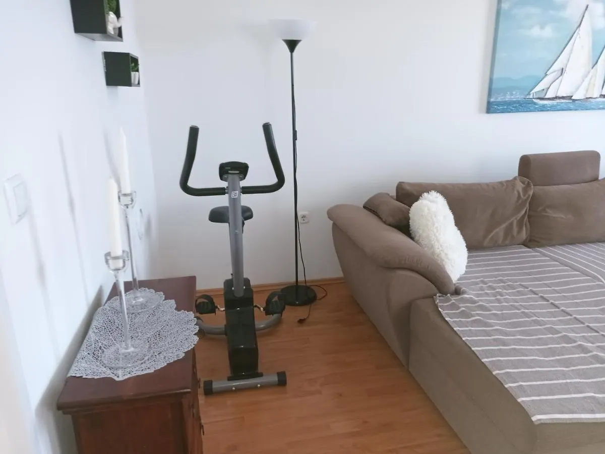 Dani Apartment Kostrena